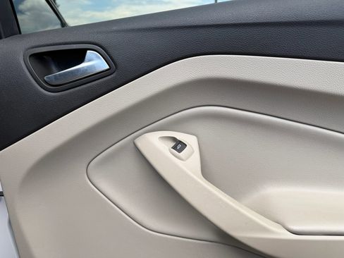 Used 2018 Ford Escape SEL image 35