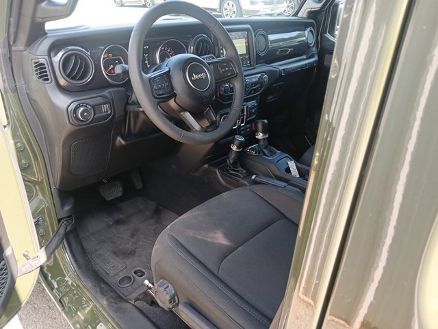 Used 2023 Jeep Wrangler Unlimited Sport AWD/4WD image 44