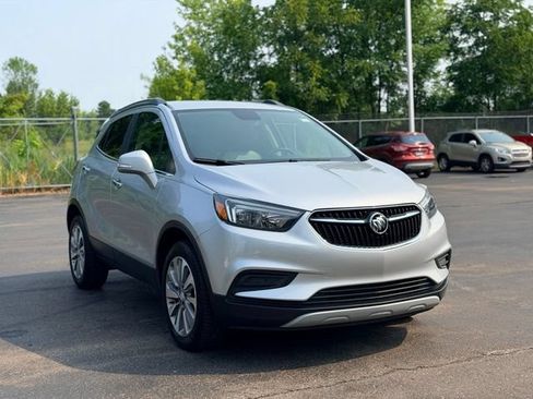 Used 2019 Buick Encore Preferred AWD/4WD image 4