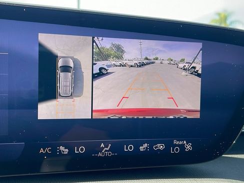 Used 2025 Buick Enclave Sport Touring w/ Power Package image 18