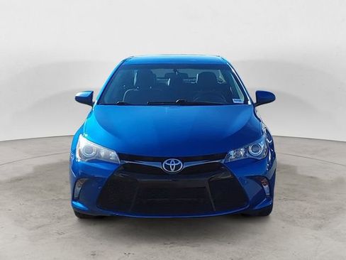 Used 2017 Toyota Camry SE image 8