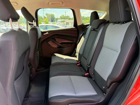 Used 2019 Ford Escape SE AWD/4WD image 12