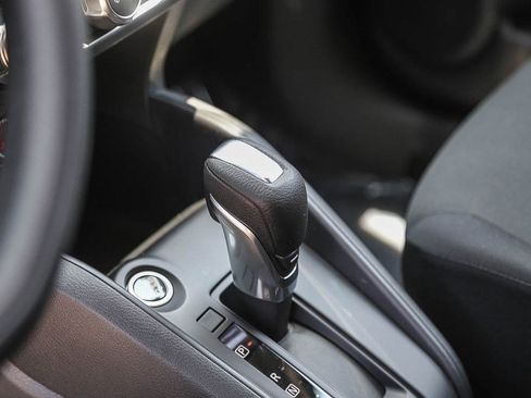 New 2025 Nissan Kicks Play S FWD image 20