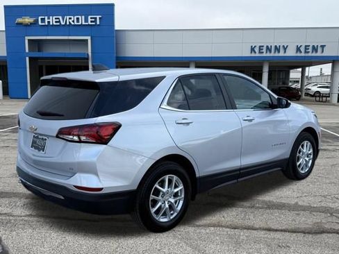 Used 2022 Chevrolet Equinox LT FWD image 4
