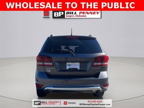 Used 2017 Dodge Journey Crossroad image 4