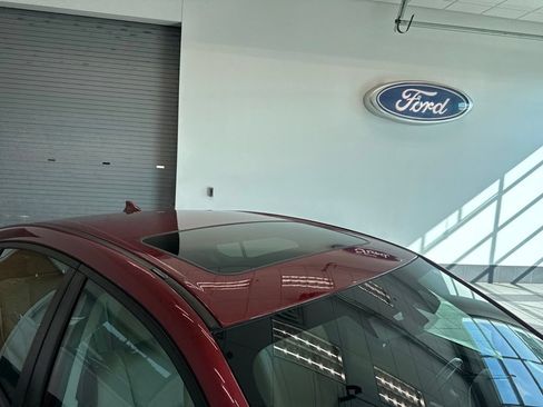 Used 2024 Subaru Legacy Limited AWD/4WD image 25