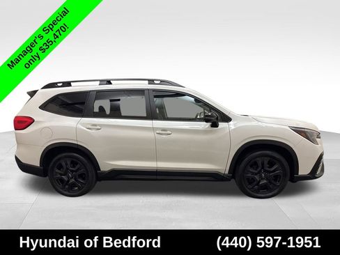 Used 2023 Subaru Ascent Onyx Edition AWD/4WD image 4