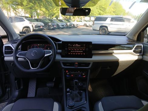 New 2026 Volkswagen Taos SEL AWD/4WD image 12