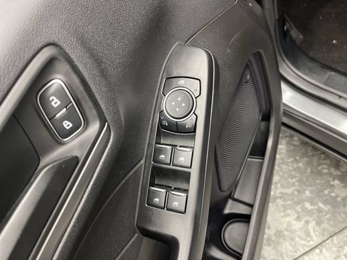 Used 2024 Ford Escape Active w/ Tech Pack #1 AWD/4WD image 9