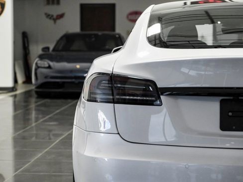 Used 2023 Tesla Model S image 45