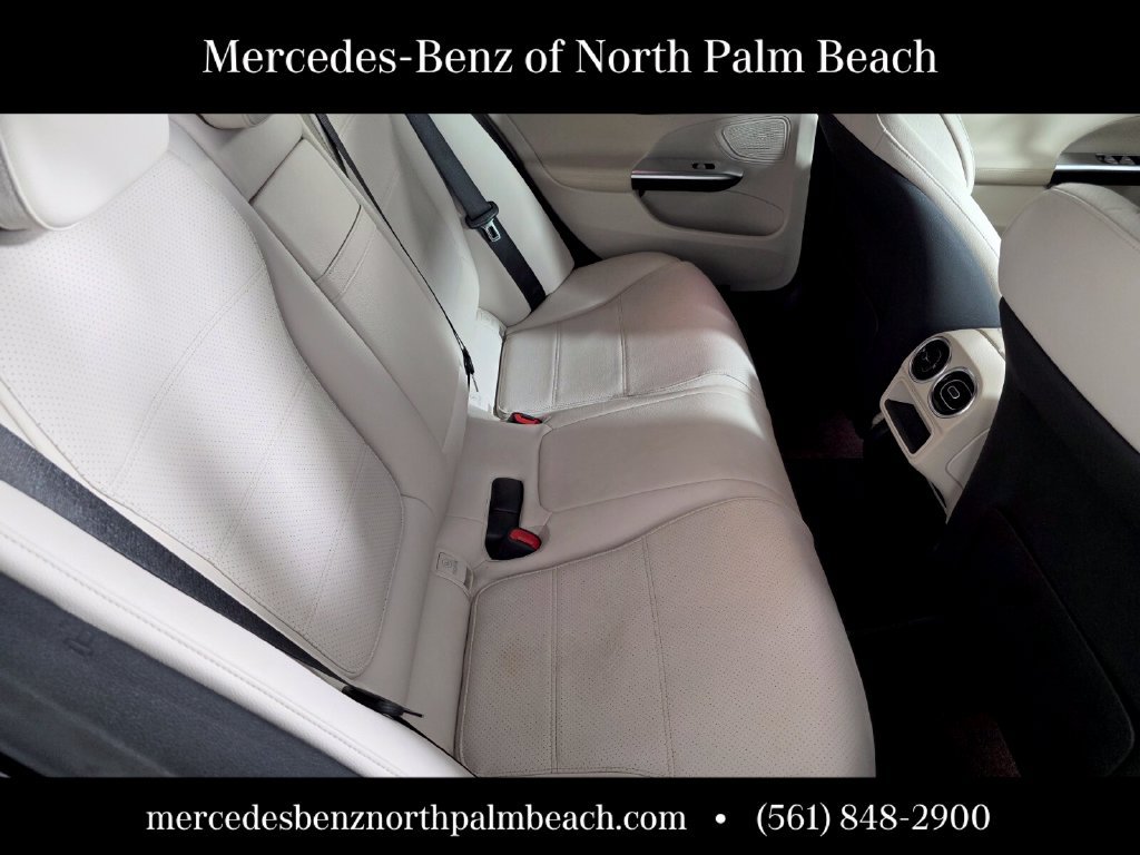Used 2023 Mercedes-Benz C 300 Sedan image 20