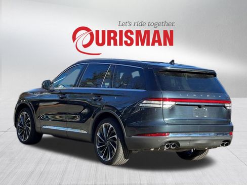 Used 2021 Lincoln Aviator Reserve w/ Equipment Group 202A image 4