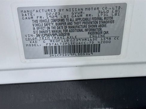 Certified 2023 Nissan Kicks SR w/ SR Premium Package FWD image 33