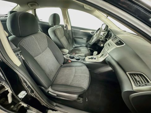 Used 2014 Nissan Sentra SV FWD image 27