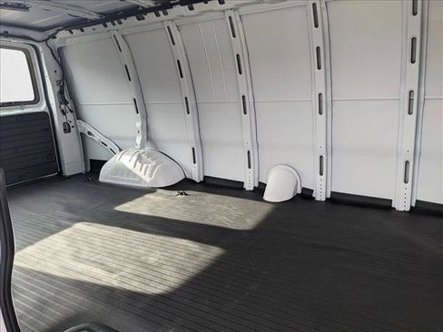 New 2025 Chevrolet Express 3500 Extended w/ Driver Convenience Package image 16