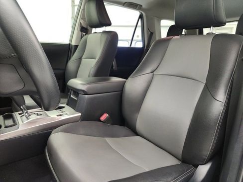 Used 2022 Toyota 4Runner SR5 Premium image 13