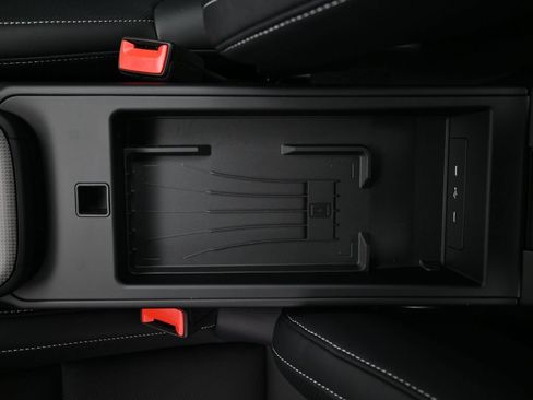 Certified 2026 Porsche 911 Carrera GTS RWD image 25