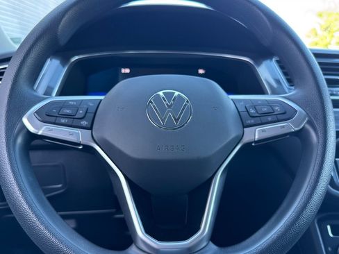 Used 2022 Volkswagen Tiguan S image 24