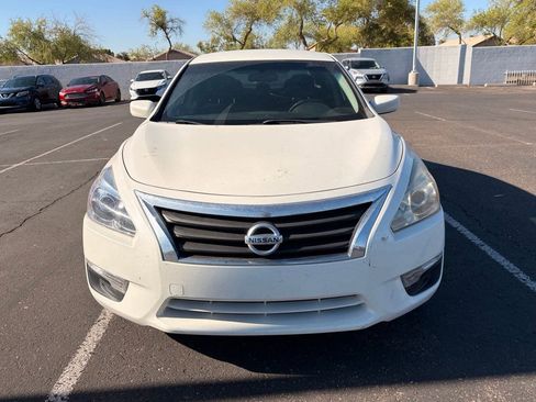 Used 2015 Nissan Altima 2.5 S w/ Power Driver Seat Package FWD image 3