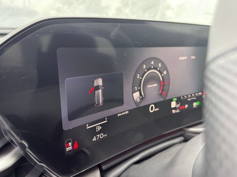New 2026 Audi SQ5 Prestige AWD/4WD image 24