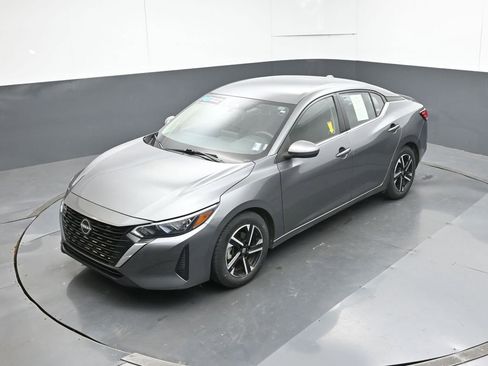 Used 2024 Nissan Sentra SV image 46