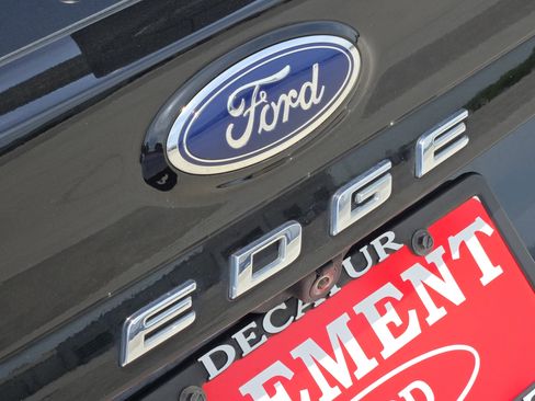 Certified 2022 Ford Edge SEL w/ Convenience Package image 12