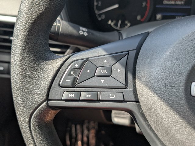 Used 2023 Nissan Altima 2.5 S FWD image 21