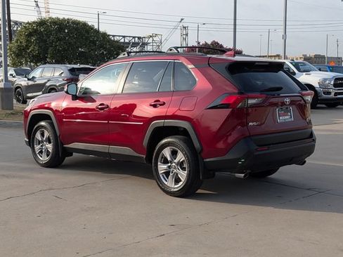 Certified 2025 Toyota RAV4 XLE w/ Convenience Package FWD image 9