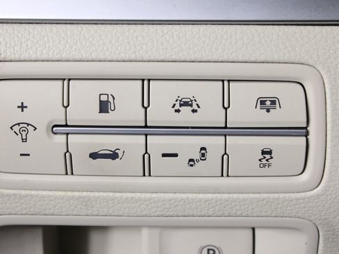 Used 2016 Hyundai Genesis 3.8 w/ Option Group 02 image 23