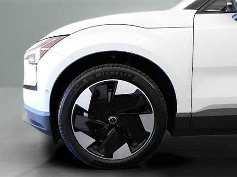 New 2026 Volvo EX30 Ultra image 33