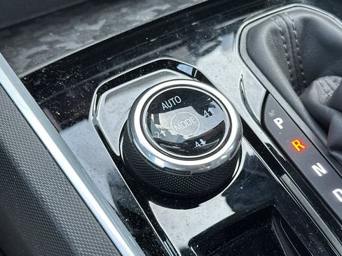 Used 2026 Chevrolet Colorado Trail Boss image 31