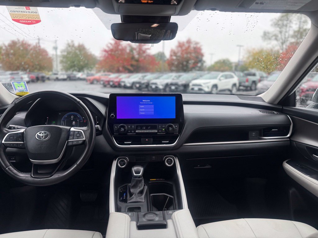 Certified 2024 Toyota Grand Highlander AWD Hybrid image 22