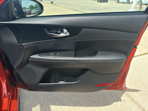 Used 2022 Kia Forte GT-Line w/ GT-Line Premium Package FWD image 28