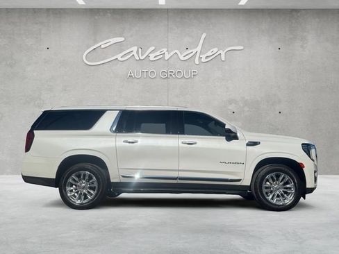 Certified 2022 GMC Yukon XL SLT w/ SLT Luxury Package image 17