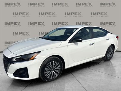 Used 2025 Nissan Altima 2.5 SV