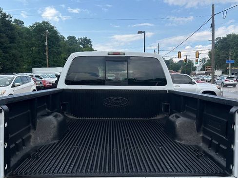 Used 2011 Ford F250 Lariat w/ Chrome Pkg AWD/4WD image 6