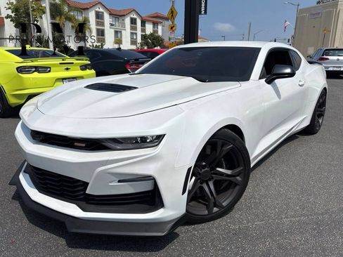 Used 2023 Chevrolet Camaro SS RWD image 1