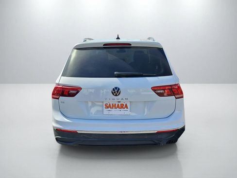 Used 2024 Volkswagen Tiguan SE FWD image 10