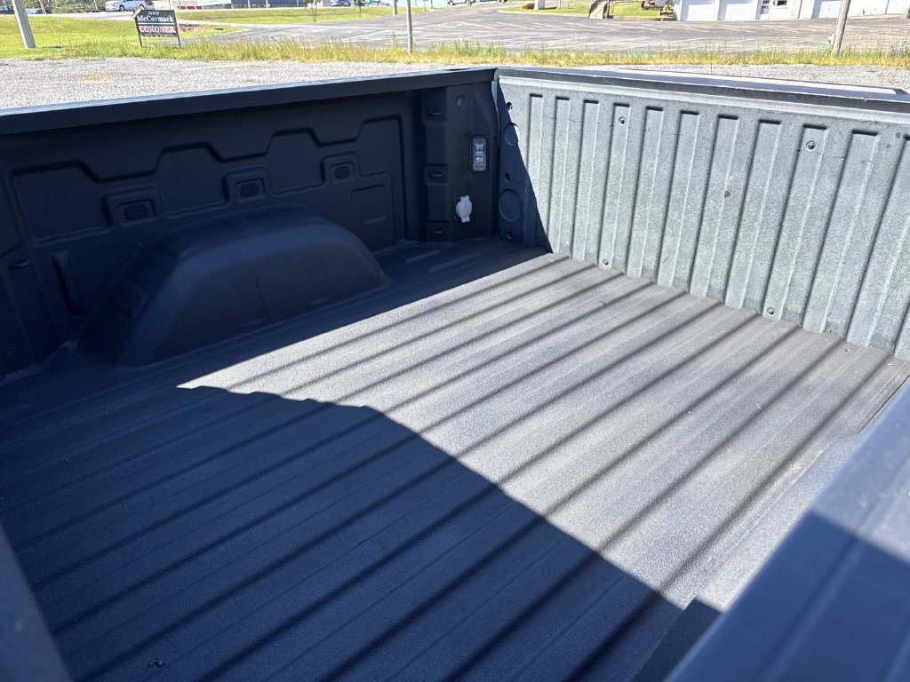 Used 2019 Chevrolet Silverado 1500 RST w/ All-Star Edition AWD/4WD image 14