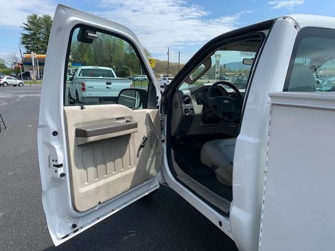 Used 2008 Ford F350 XL image 7