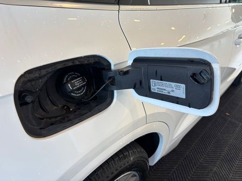 Used 2023 Audi Q5 2.0T Premium Plus image 33