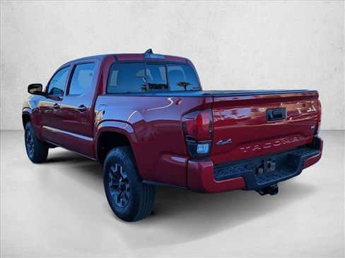 Used 2022 Toyota Tacoma SR image 8