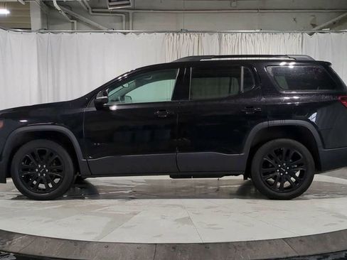 Used 2023 GMC Acadia SLT w/ Elevation Edition image 6