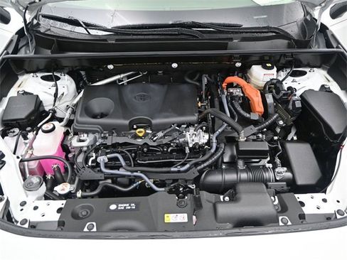 Used 2023 Toyota RAV4 XLE image 19