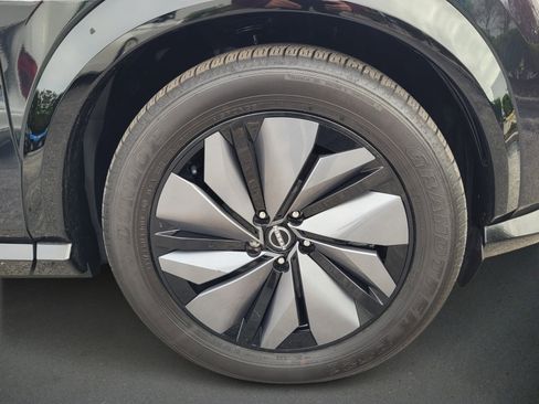 Used 2023 Nissan Ariya FWD image 9