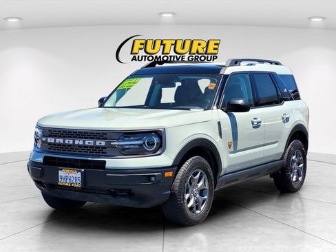 Used 2023 Ford Bronco Sport Badlands w/ Premium Package AWD/4WD image 8