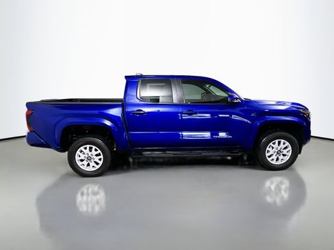 Used 2025 Toyota Tacoma SR5 RWD image 3
