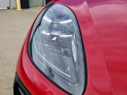 New 2026 Porsche Macan Turbo image 8