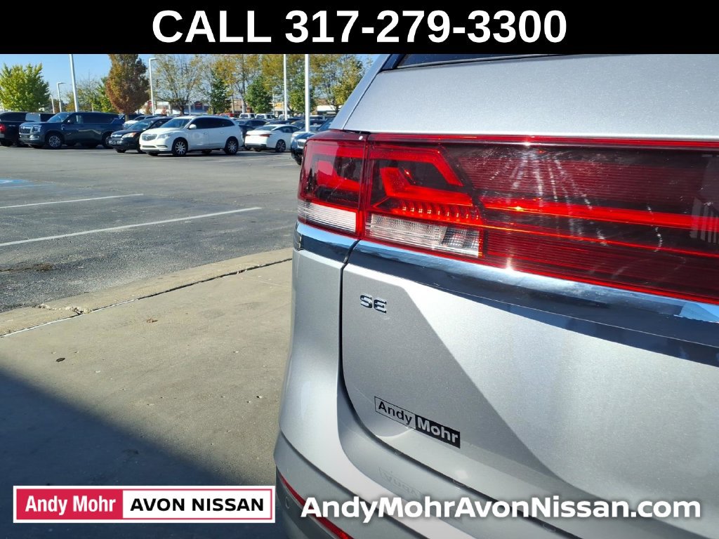 Used 2024 Volkswagen Atlas SE AWD/4WD image 13