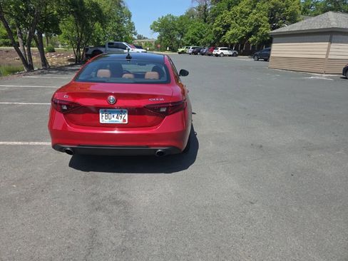 Used 2018 Alfa Romeo Giulia Ti w/ Quick Order Package 22X Lusso AWD/4WD image 14